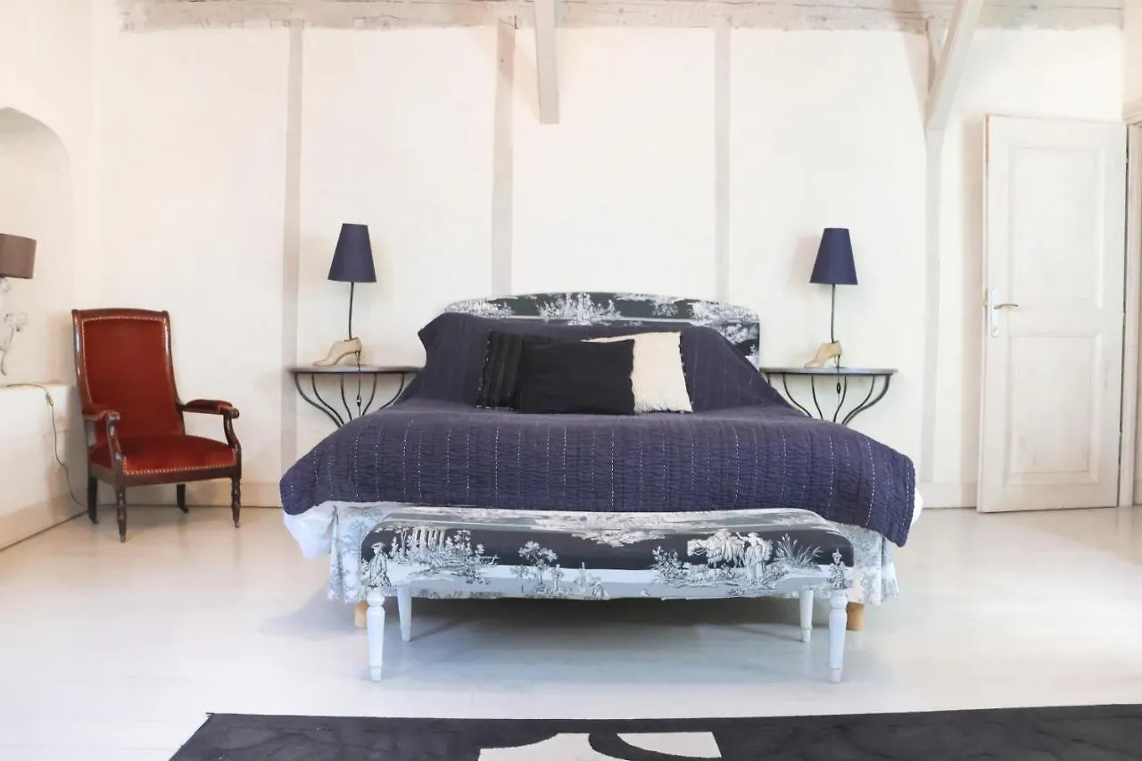 Maison De La Pra Valence  Bed & Breakfast